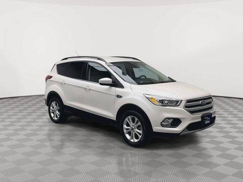 Used 2019 Ford Escape SEL AWD/4WD image 32