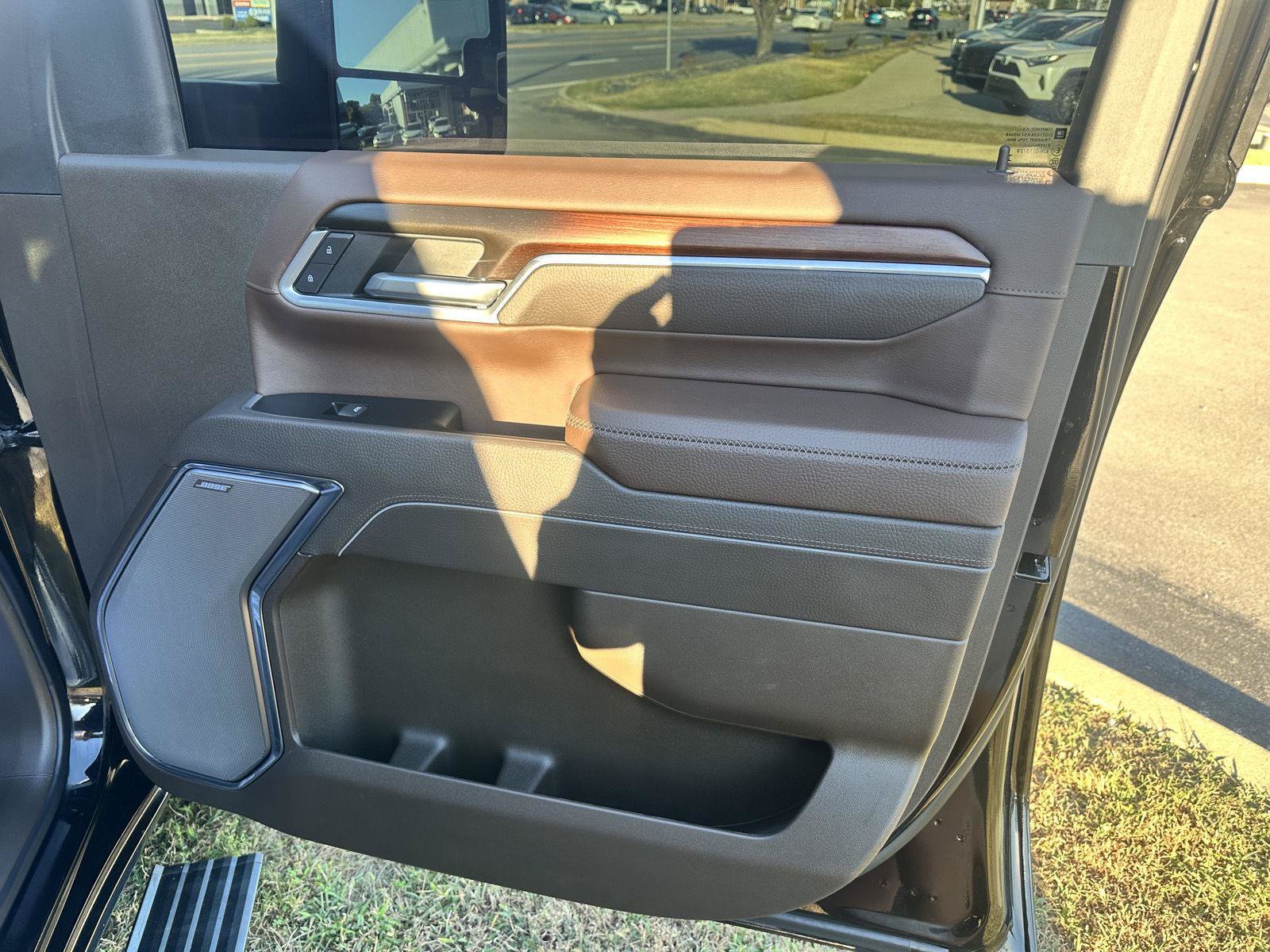 Used 2026 GMC Sierra 3500 Denali w/ Denali Reserve Package AWD/4WD image 11