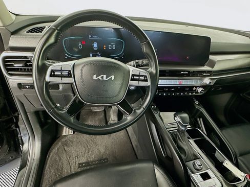 Used 2024 Kia Telluride S w/ S Sunroof Package FWD image 11