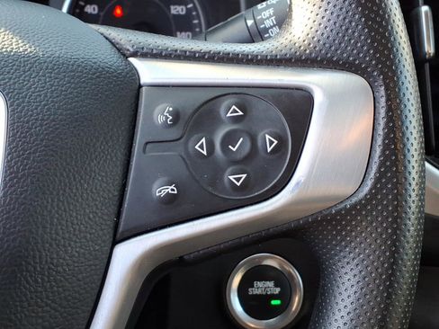 Certified 2024 GMC Terrain SLE w/ Driver Convenience Package image 19