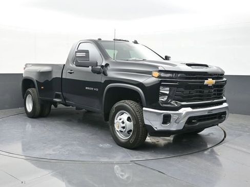 New 2026 Chevrolet Silverado 3500 W/T image 22