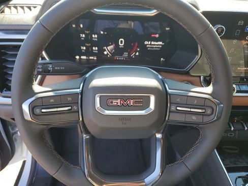 New 2026 GMC Canyon AT4 w/ Nightfall Essentials Package image 19