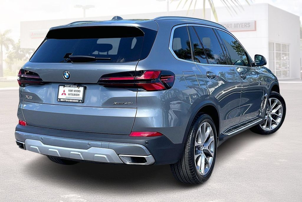 Used 2026 BMW X5 xDrive40i AWD/4WD image 33