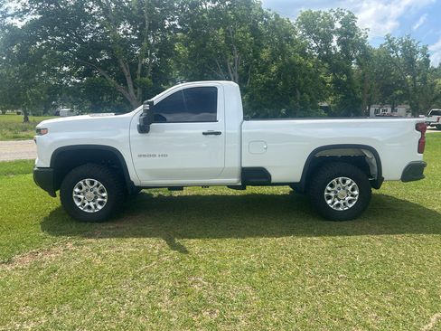 Used 2025 Chevrolet Silverado 2500 W/T RWD image 6