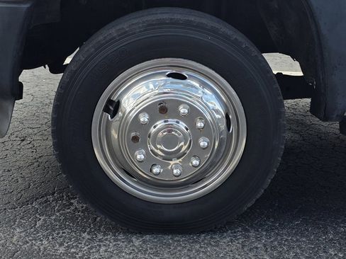 Used 2012 Ford F450 XL w/ PWR Equipment Group image 30