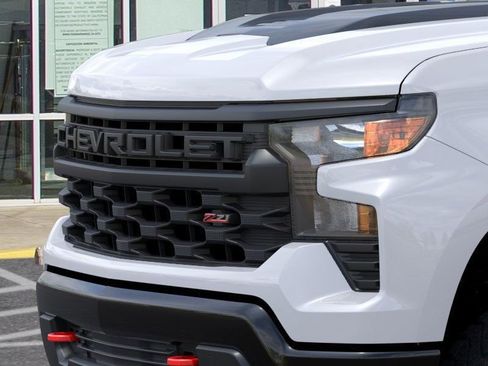 New 2026 Chevrolet Silverado 1500 Custom Trail Boss w/ LPO, Dark Essentials Package AWD/4WD image 14