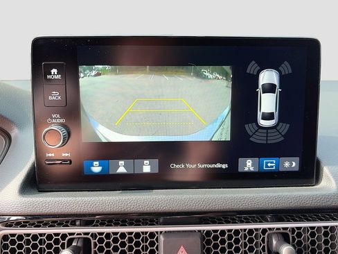 Used 2025 Honda Civic Sport image 14