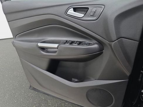 Used 2018 Ford Escape SEL FWD image 25