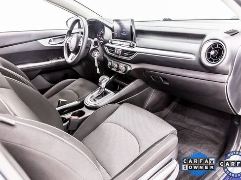 Used 2022 Kia Forte LXS w/ LXS Technology Package image 33