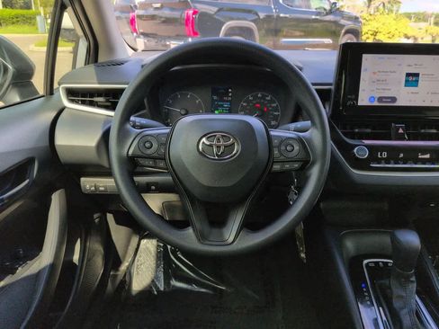 Certified 2025 Toyota Corolla LE FWD image 15