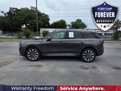Used 2020 Lincoln Corsair Reserve w/ Elements Package FWD image 4