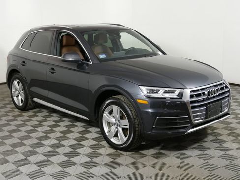 Used 2019 Audi Q5 2.0T Premium Plus w/ Premium Plus Package image 1