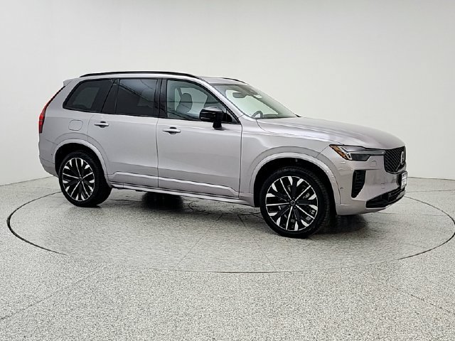 Used 2026 Volvo XC90 B6 Ultra w/ Protection Package Premier AWD/4WD image 3