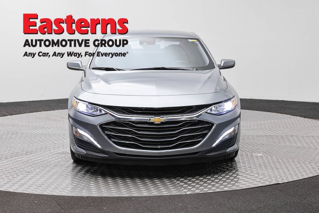Used 2024 Chevrolet Malibu LT FWD image 4