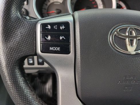 Used 2012 Toyota Tacoma 4x4 Double Cab image 24