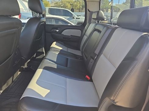 Used 2012 GMC Sierra 1500 SLT w/ All-Terrain Package image 9