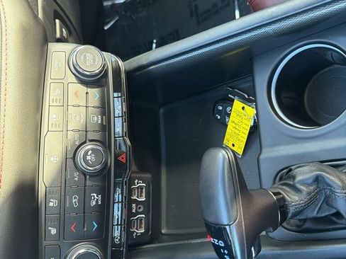 Used 2023 Dodge Durango GT image 20