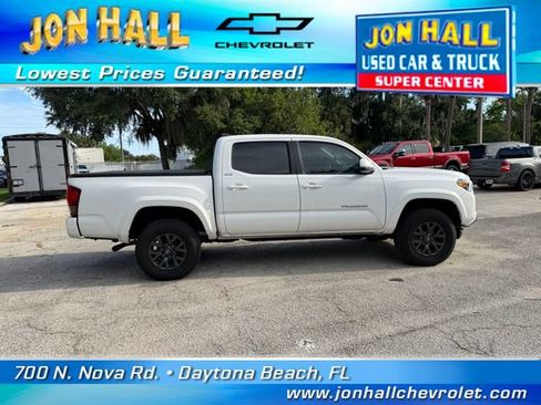 Used 2023 Toyota Tacoma SR5 w/ Technology Package RWD image 14