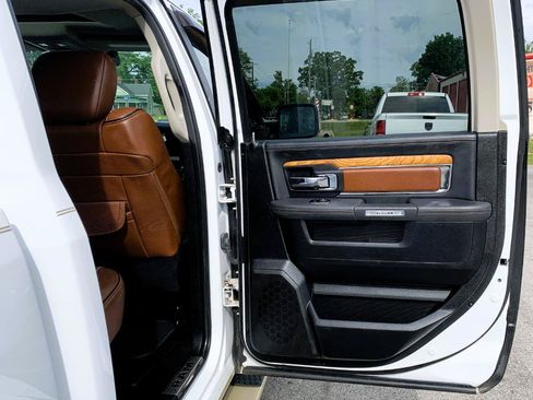 Used 2014 RAM 1500 Laramie Longhorn w/ Convenience Group AWD/4WD image 37