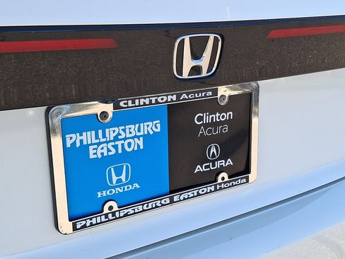 Used 2023 Honda Accord EX image 31