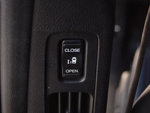 Used 2024 Honda Odyssey Sport image 28