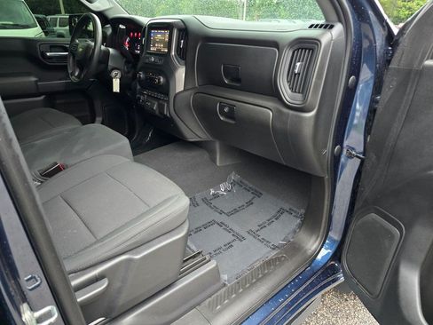 Used 2021 Chevrolet Silverado 1500 Custom RWD image 29