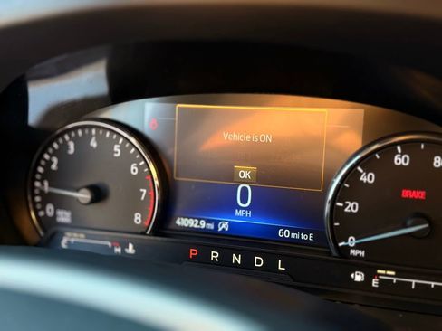 Used 2021 Ford Explorer XLT image 21