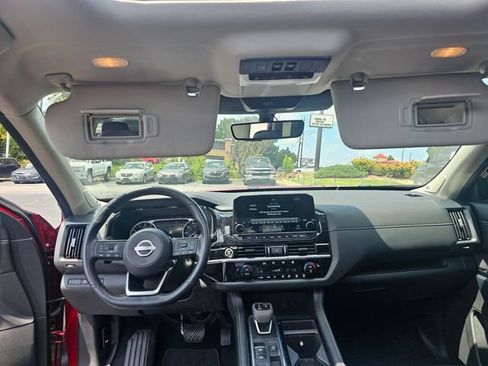 Used 2023 Nissan Pathfinder SL w/ SL Premium Package FWD image 21
