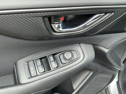 Used 2025 Subaru Outback Premium image 16