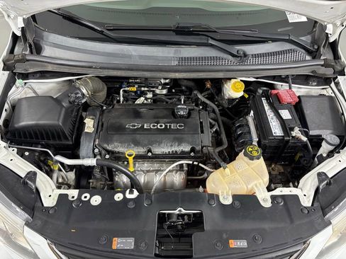 Used 2017 Chevrolet Sonic LS image 37