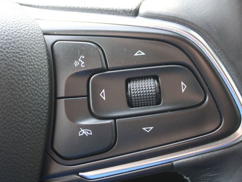 Used 2022 Buick Encore GX Select image 33