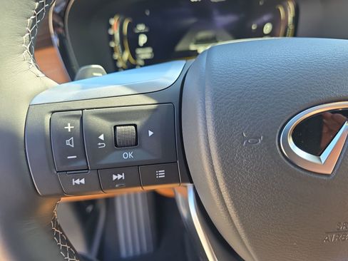 New 2026 INFINITI QX60 Autograph w/ Dark Cargo Package image 17