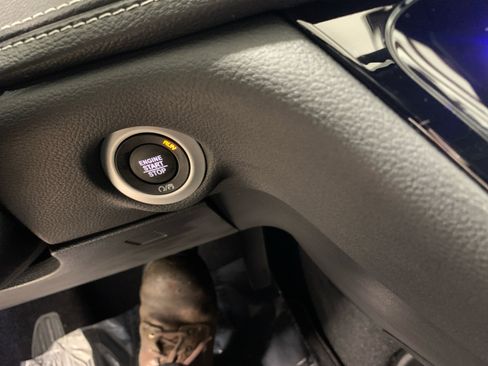 New 2026 Chrysler Pacifica Select image 26