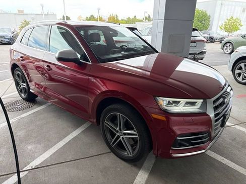 Used 2018 Audi SQ5 Prestige w/ Prestige Package AWD/4WD image 2