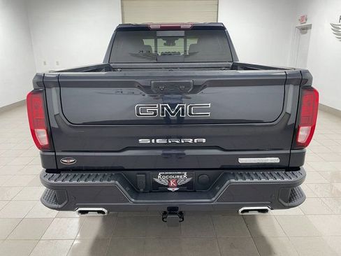 Used 2022 GMC Sierra 1500 Elevation w/ Preferred Package AWD/4WD image 5