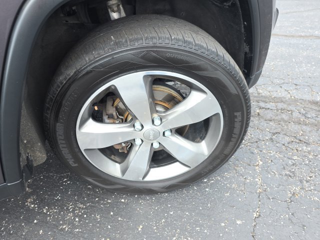 Used 2016 Jeep Grand Cherokee Limited AWD/4WD image 46