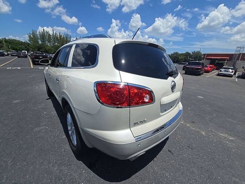 Used 2012 Buick Enclave Leather FWD image 2