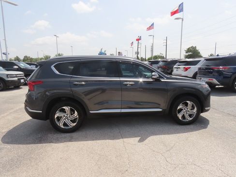 Used 2021 Hyundai Santa Fe SEL w/ Convenience + Premium Package FWD image 9