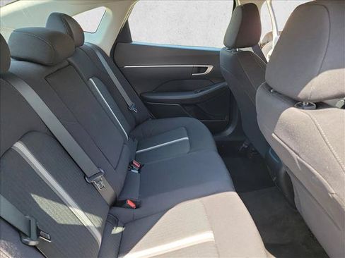Used 2025 Hyundai Sonata SEL FWD image 17