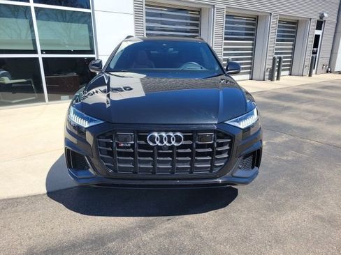 Used 2022 Audi SQ8 Prestige w/ Prestige Package image 9