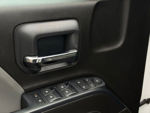 Used 2018 GMC Sierra 1500 2WD Double Cab w/ Sierra Convenience Package image 12