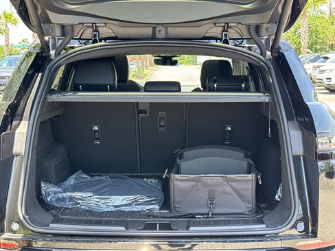 New 2026 Land Rover Range Rover Evoque S image 10