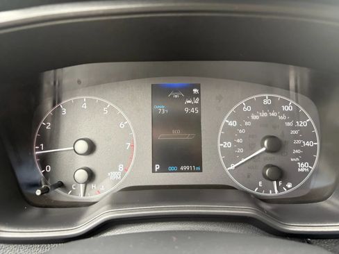 Used 2024 Toyota Corolla LE FWD image 29