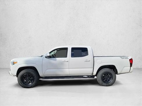 Used 2023 Toyota Tacoma SR AWD/4WD image 8