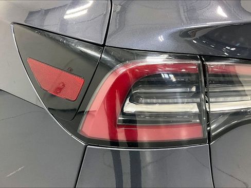 Used 2019 Tesla Model 3 Long Range image 36