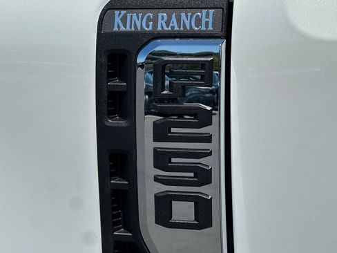 New 2026 Ford F250 King Ranch w/ Chrome Package AWD/4WD image 33