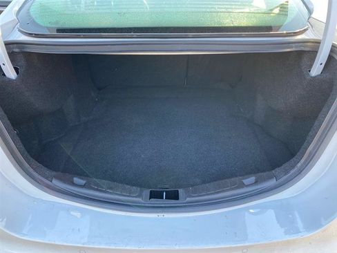 Used 2016 Ford Fusion Titanium FWD image 11