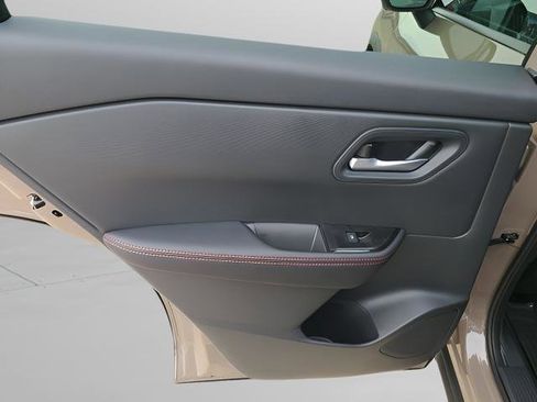 New 2026 Nissan Rogue Rock Creek image 18