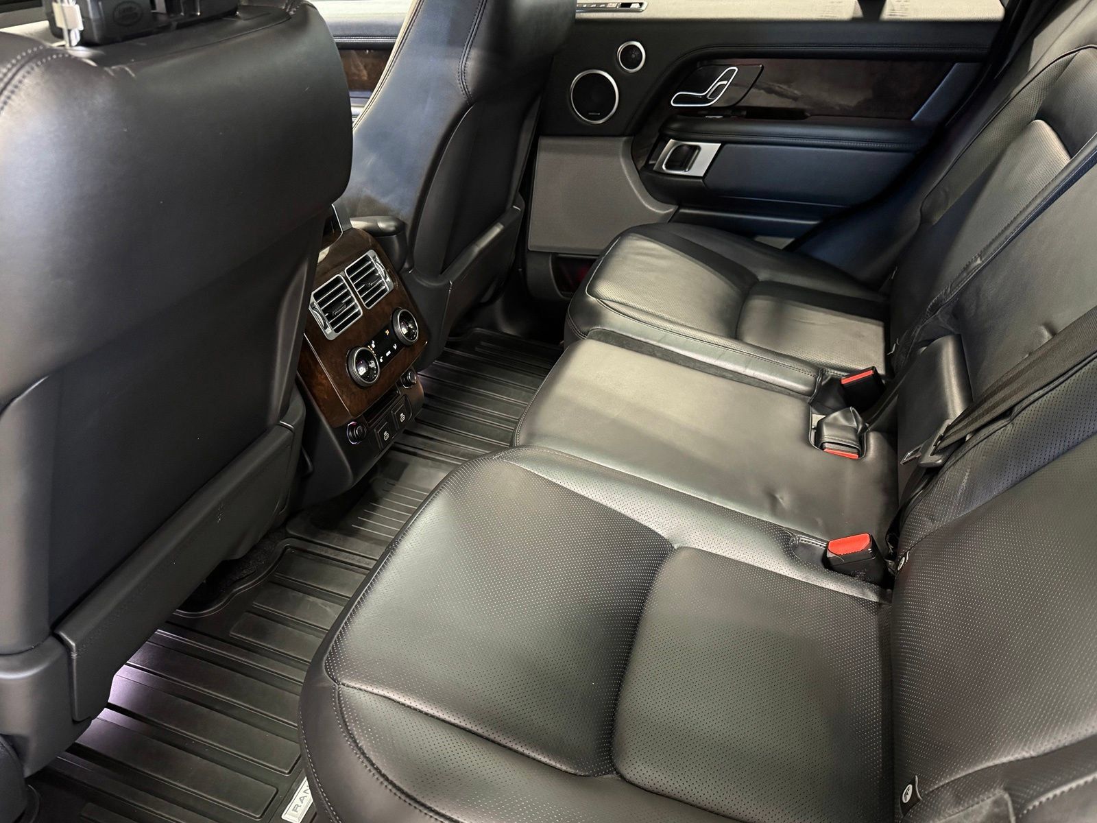 Used 2022 Land Rover Range Rover Westminster Edition AWD/4WD image 38