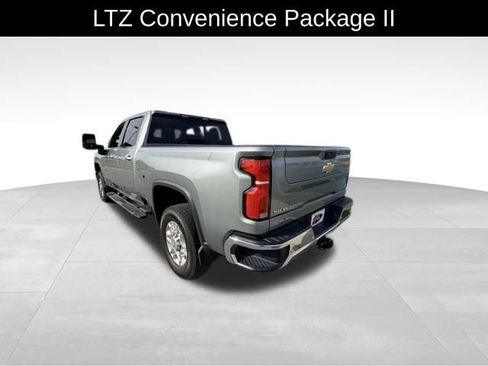 Used 2024 Chevrolet Silverado 2500 LTZ w/ LTZ Plus Package AWD/4WD image 5